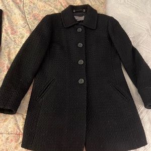 Beautiful Ann Taylor black wool coat size 2P
